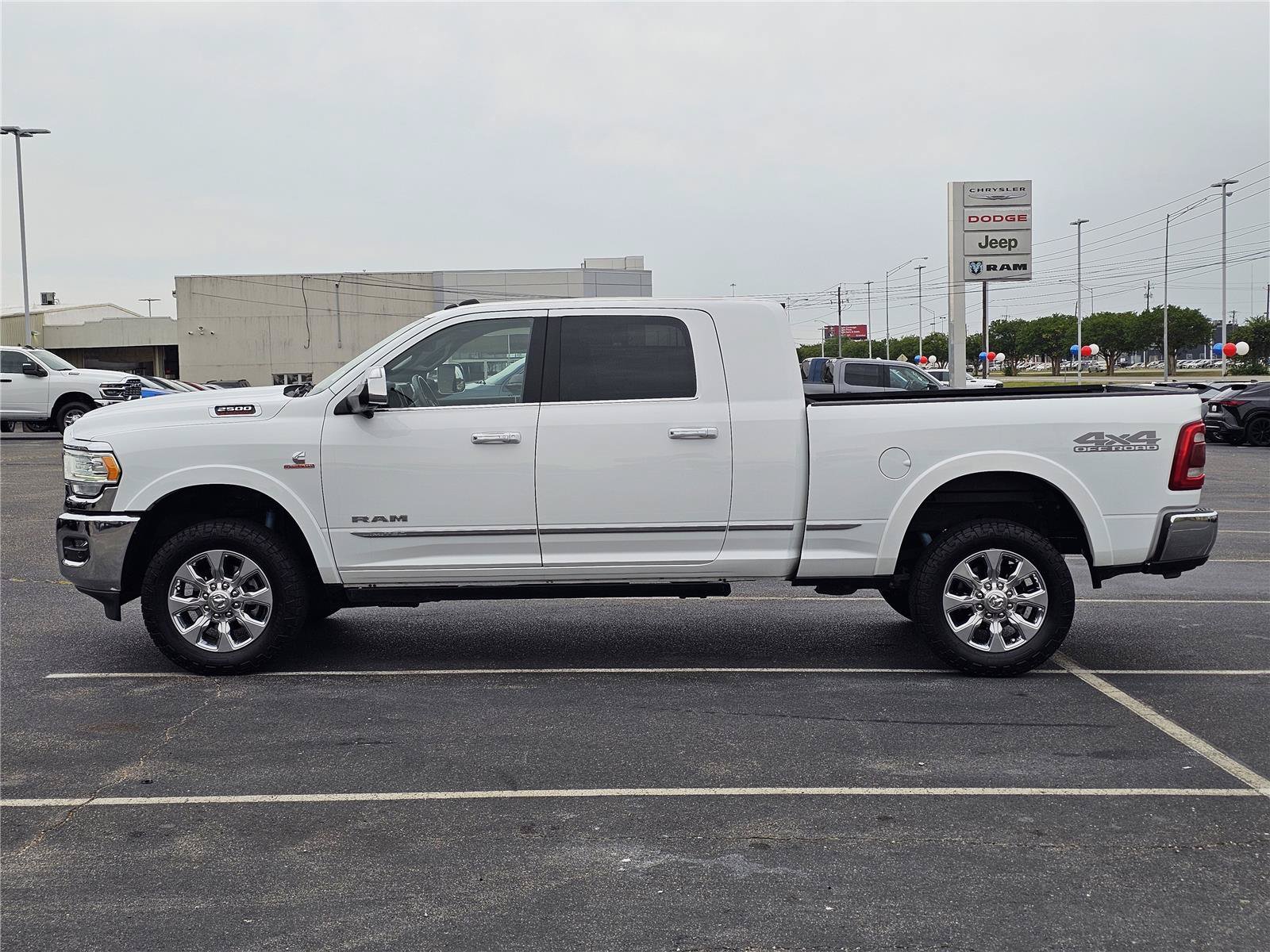 Used 2020 RAM 2500 Limited AWD/4WD image 15