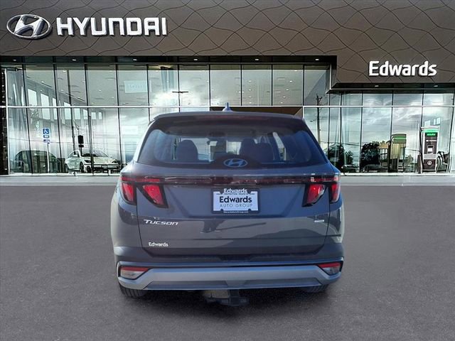 New 2026 Hyundai Tucson SE image 6