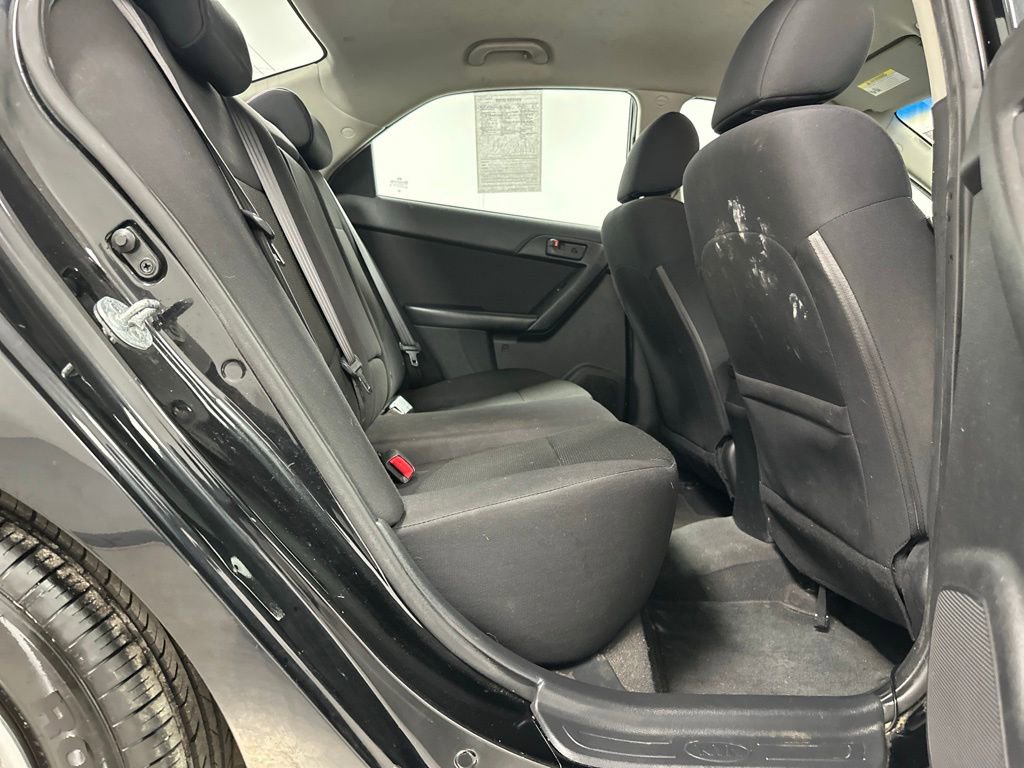 Used 2012 Kia Forte EX image 16