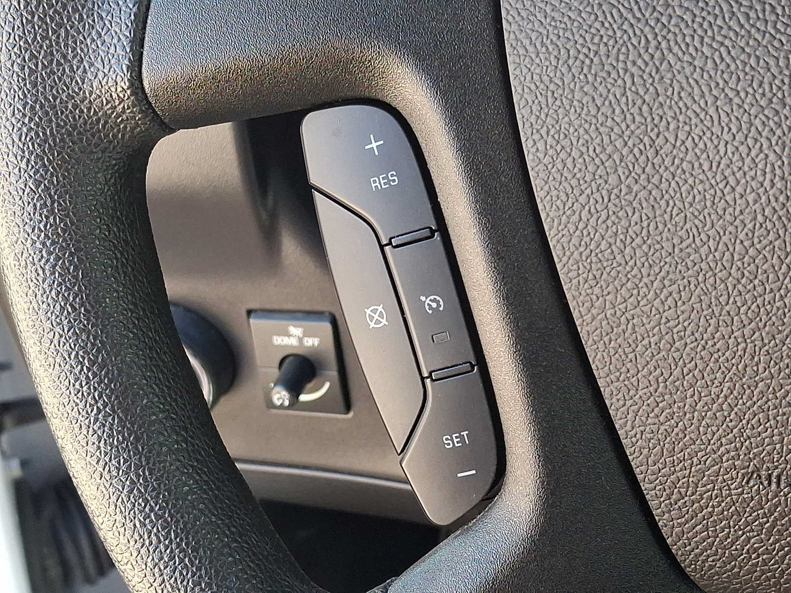 Used 2025 Chevrolet Express 2500 w/ Driver Convenience Package RWD image 20