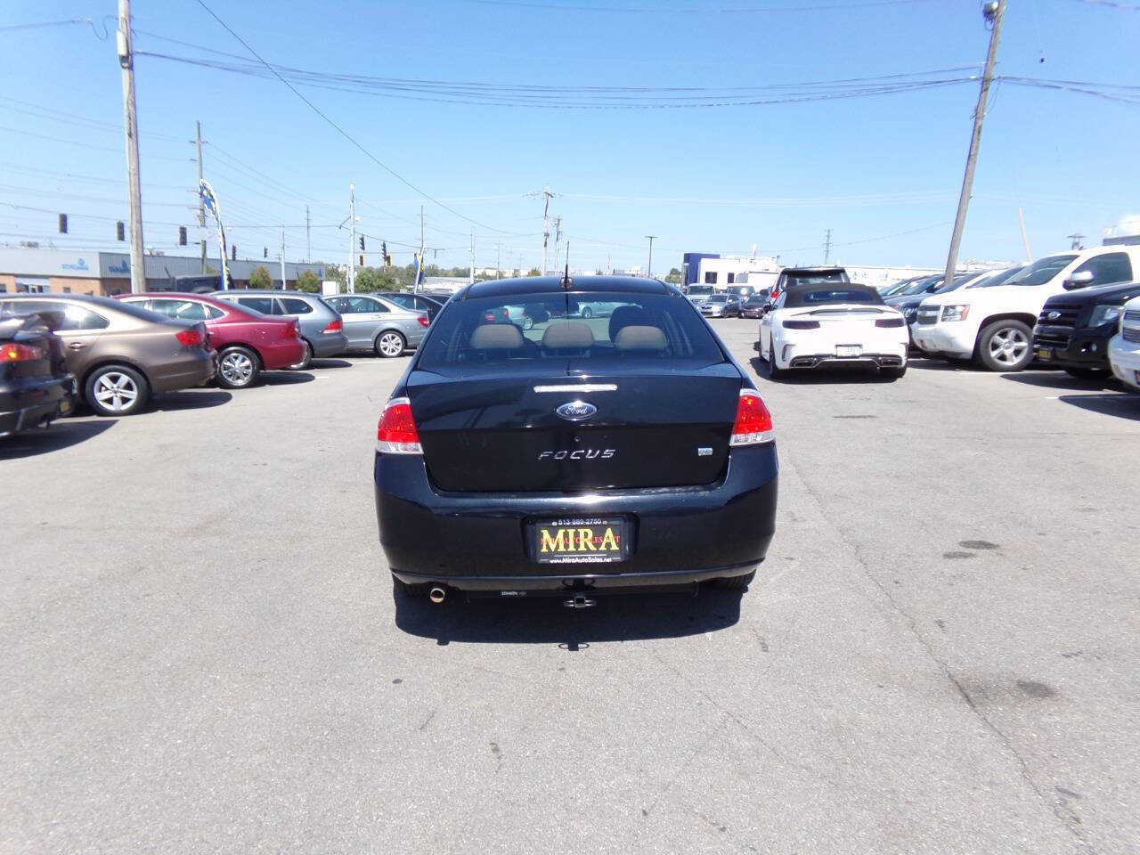 Used 2009 Ford Focus SE image 4