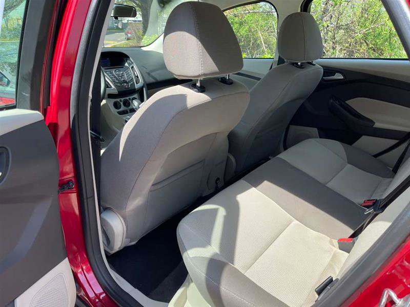 Used 2014 Ford Focus SE image 63