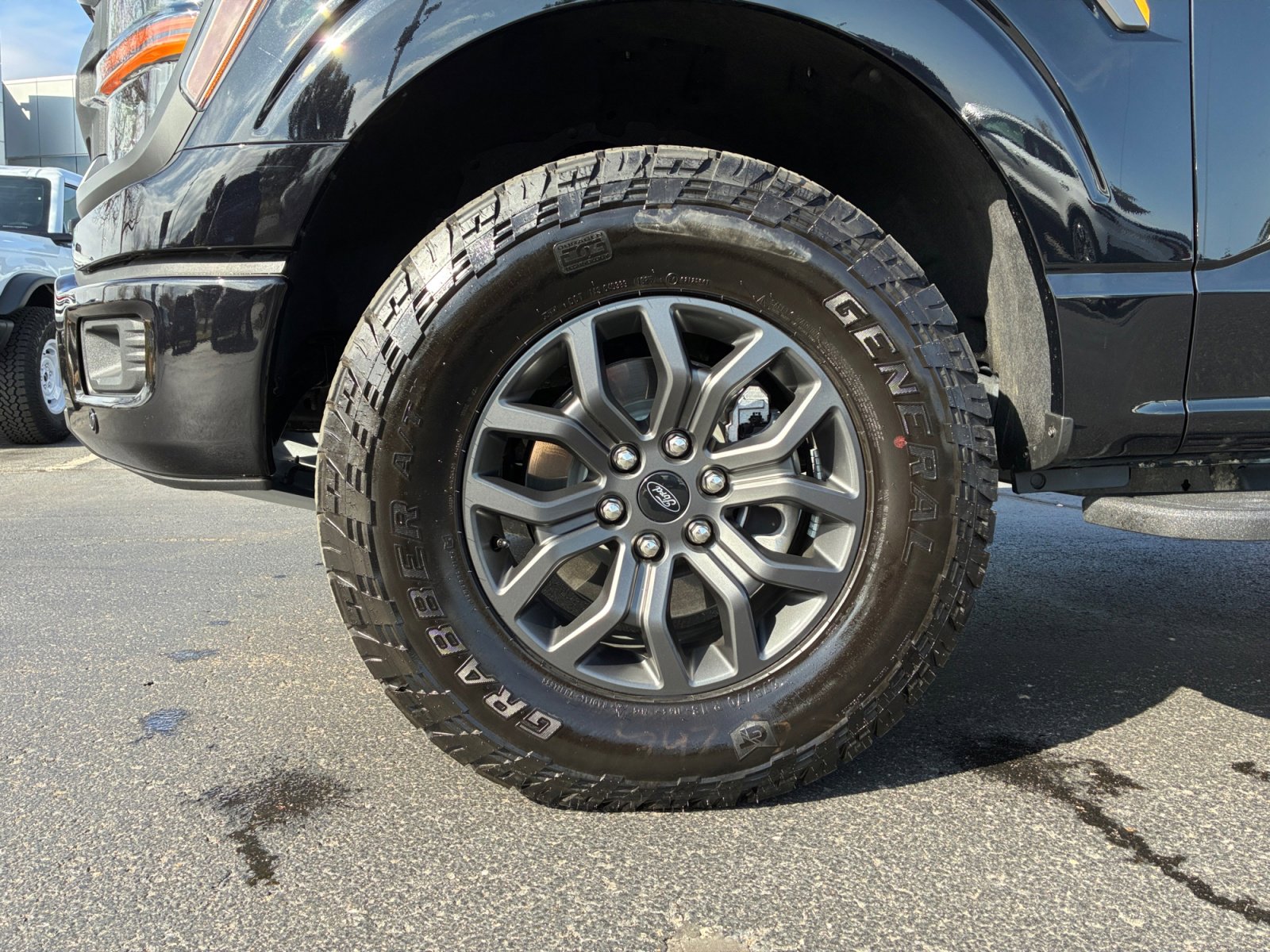 Used 2025 Ford F150 Tremor w/ Mobile Office Package image 26