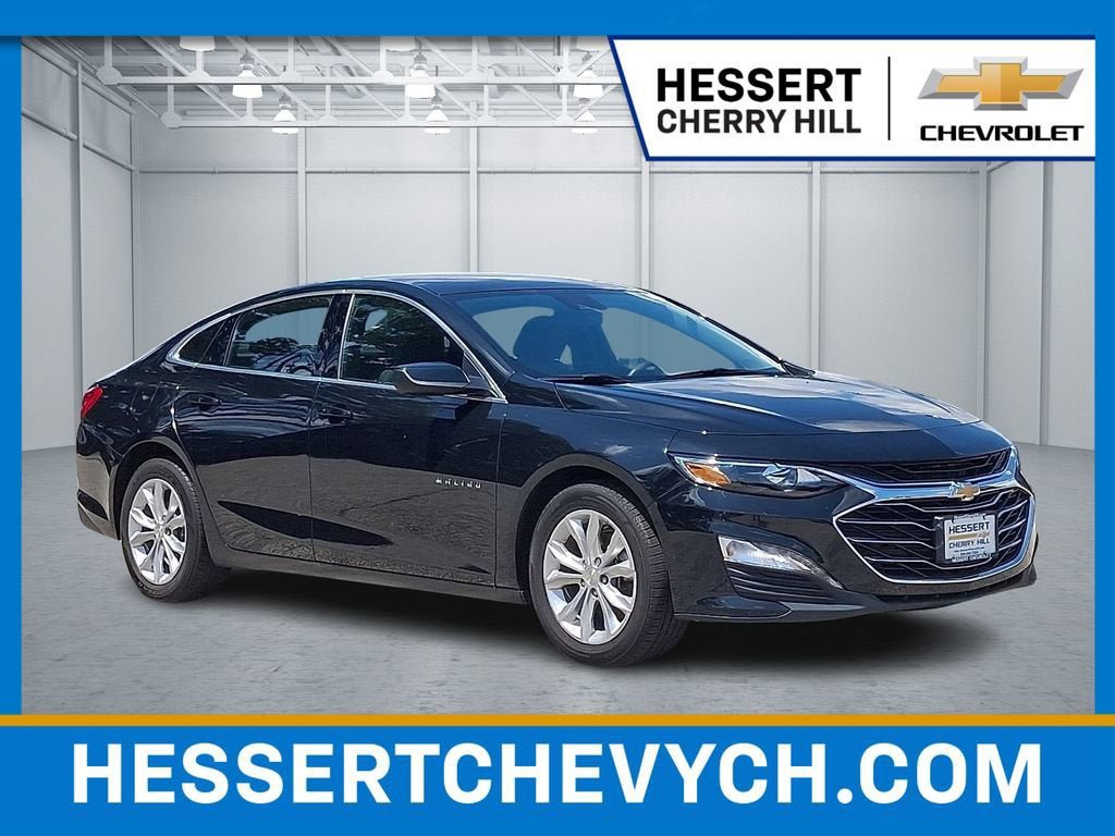 Certified 2024 Chevrolet Malibu LT FWD image 1
