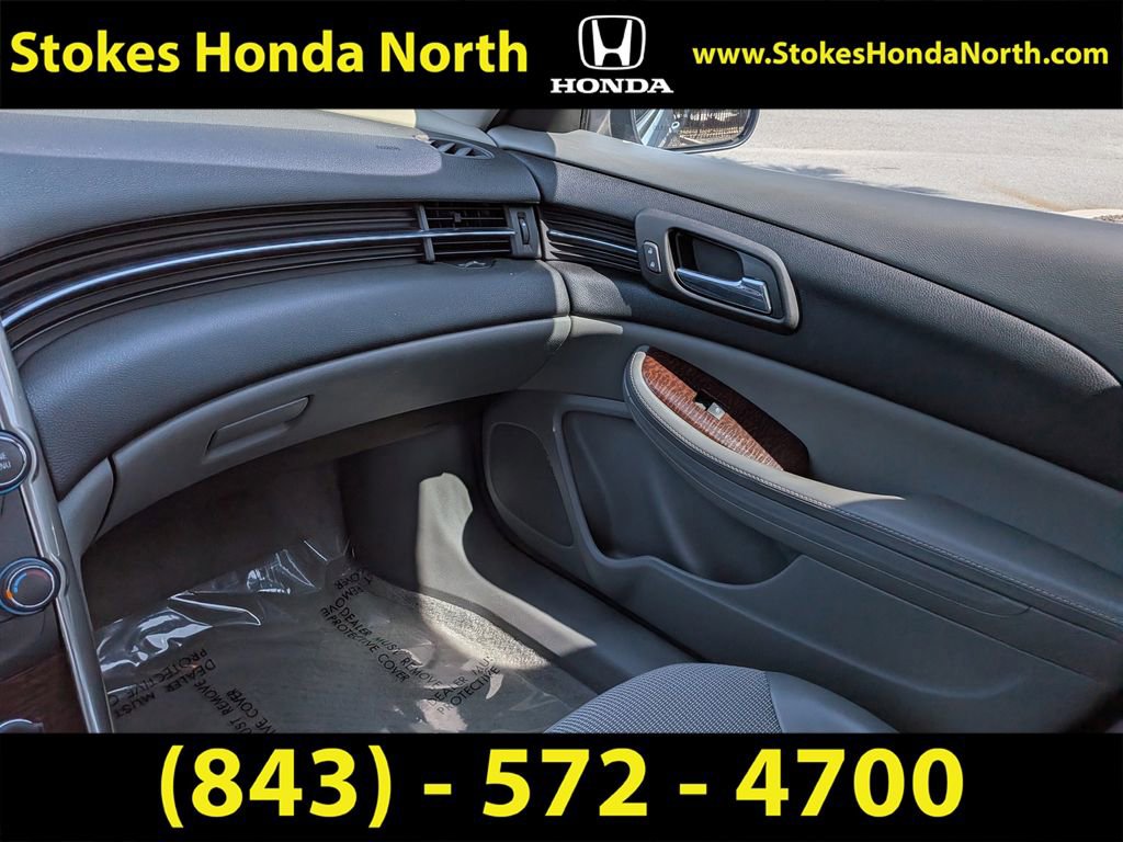 Used 2013 Chevrolet Malibu LT w/ Power Convenience Package image 15