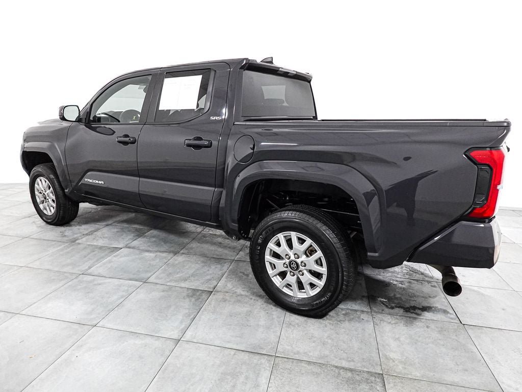 Used 2024 Toyota Tacoma SR5 AWD/4WD image 5
