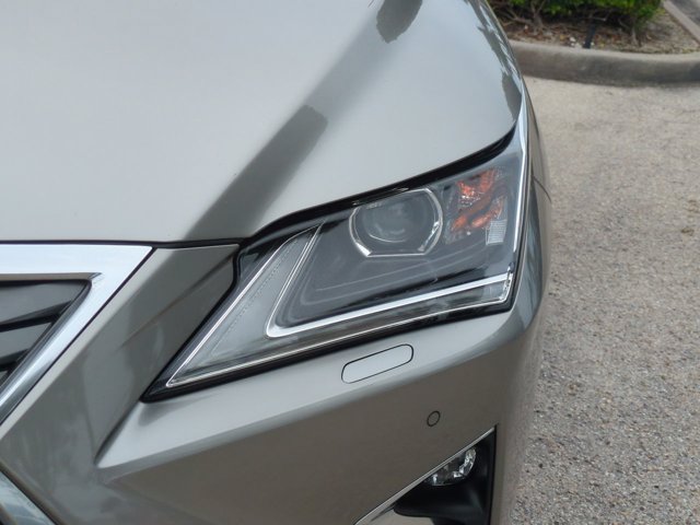 Used 2019 Lexus RX 450h AWD w/ Luxury Package image 10