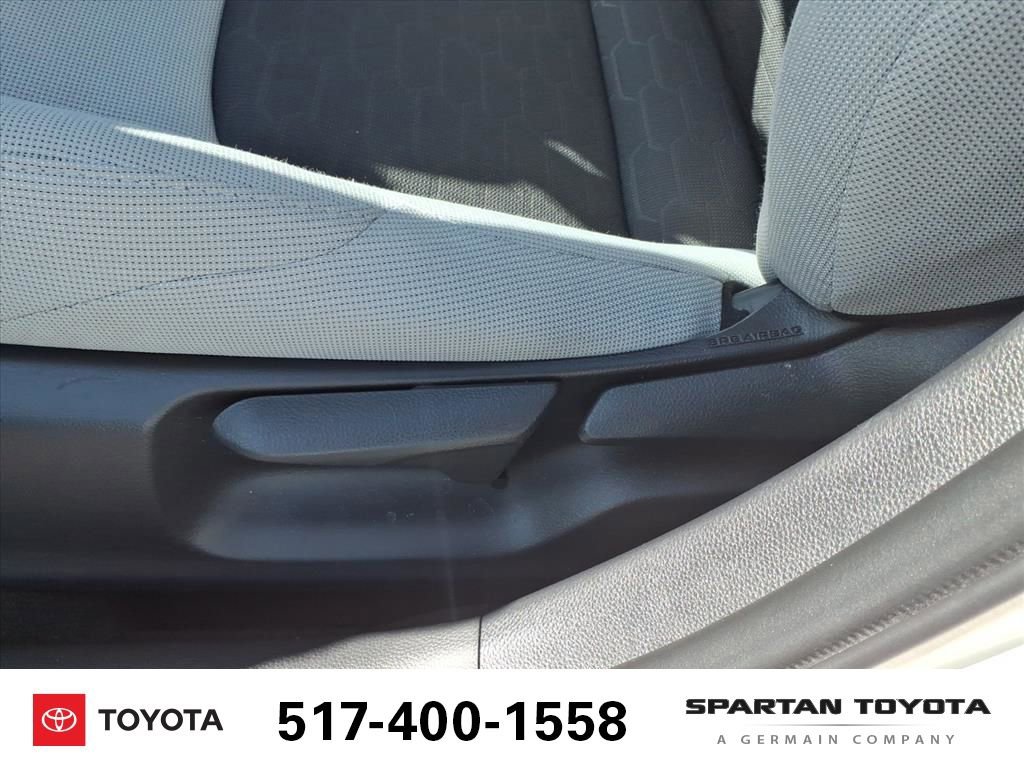 Used 2023 Toyota Corolla SE image 14