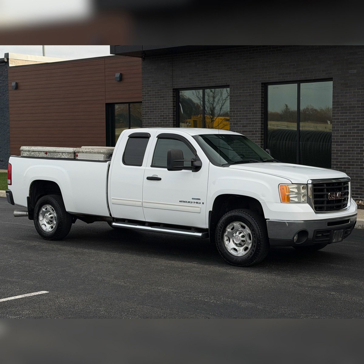 Used 2008 GMC Sierra 2500 SLE w/ Z71 Off-Road Package