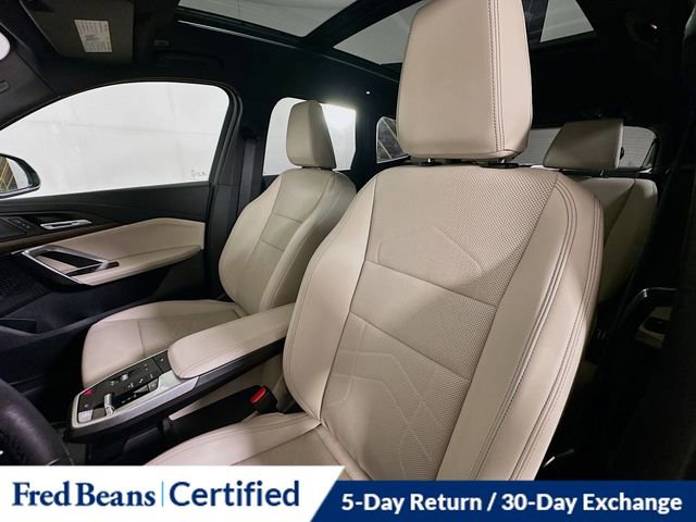 Used 2024 BMW X1 xDrive28i w/ Technology Package image 23