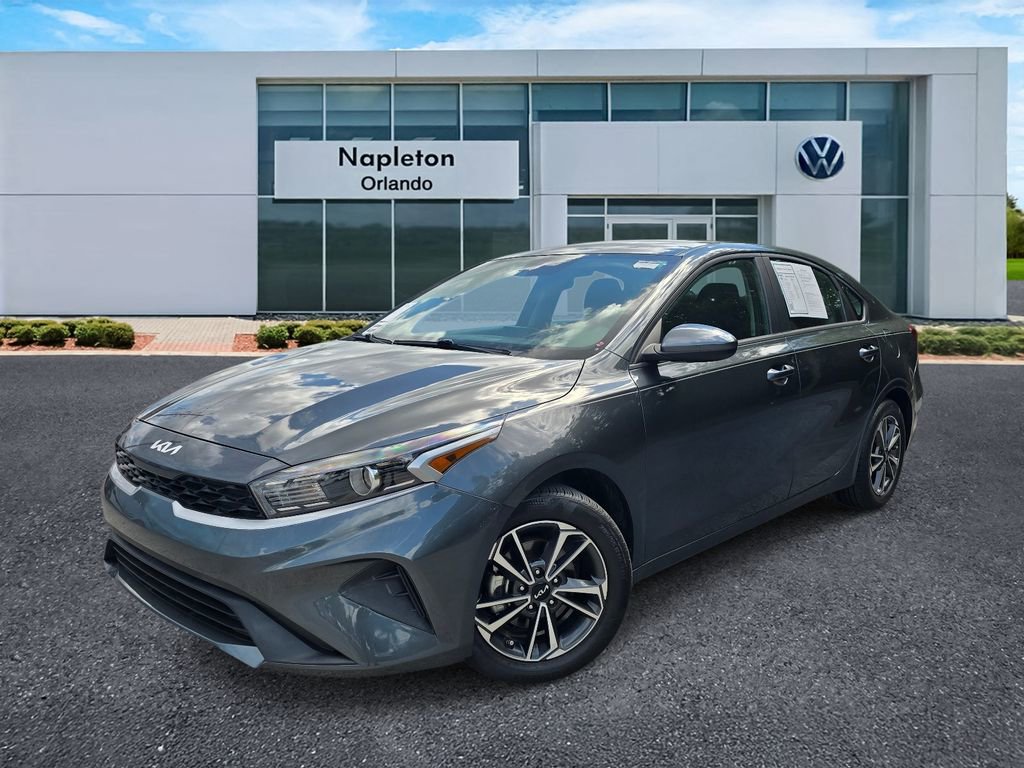 Used 2024 Kia Forte LXS FWD image 29