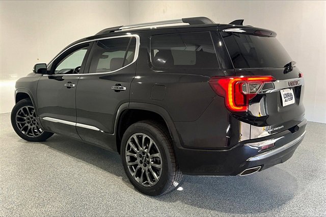 Used 2022 GMC Acadia Denali image 4