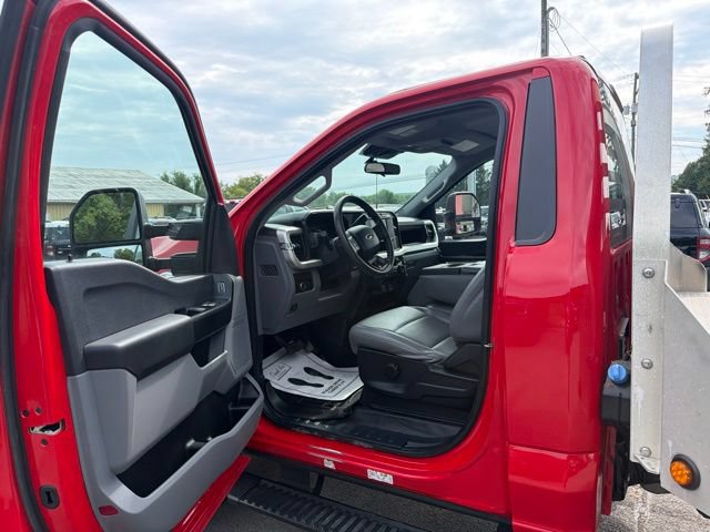 Certified 2024 Ford F550 4x4 Regular Cab Super Duty image 20
