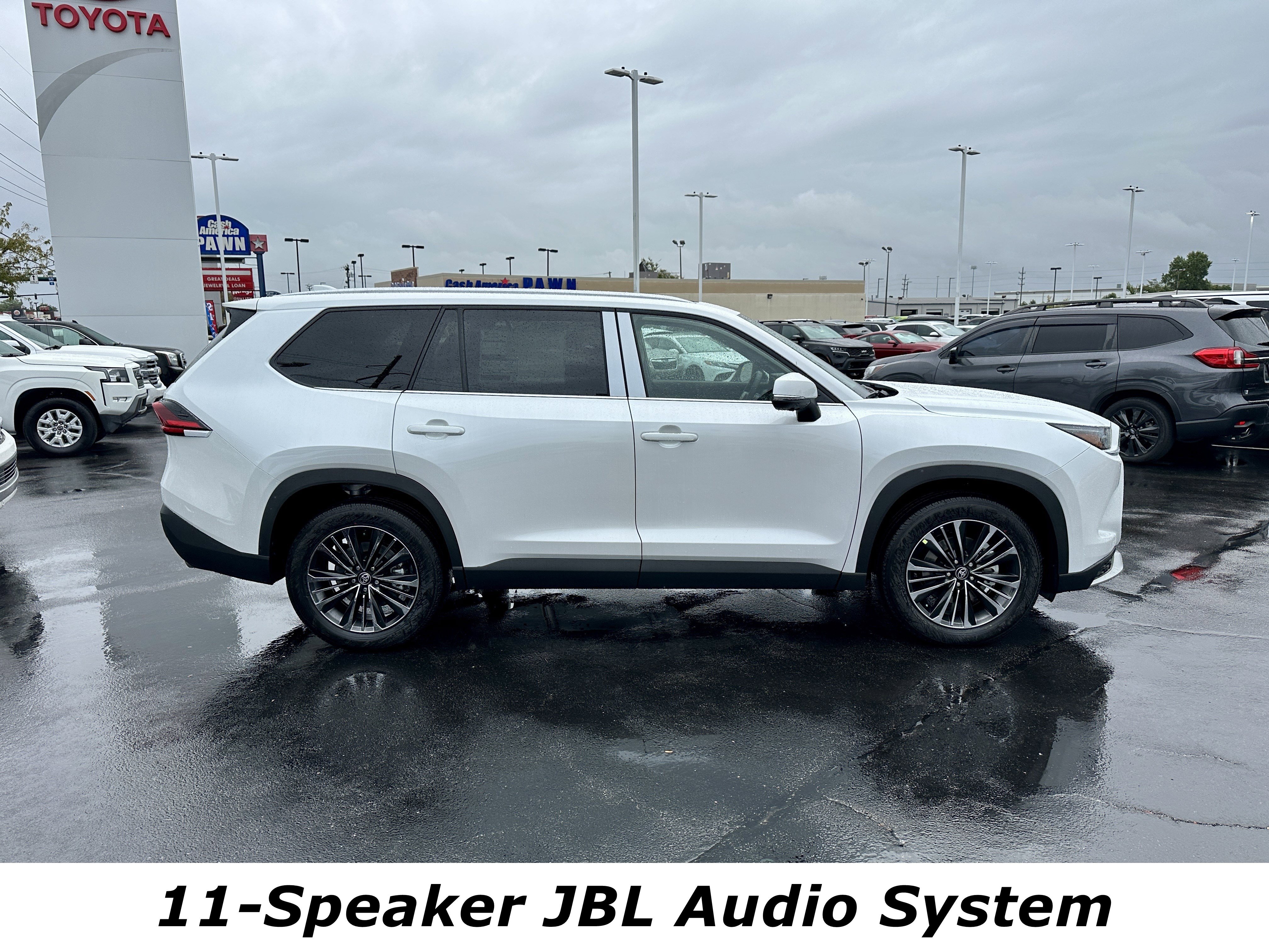 New 2026 Toyota Grand Highlander AWD Hybrid image 2