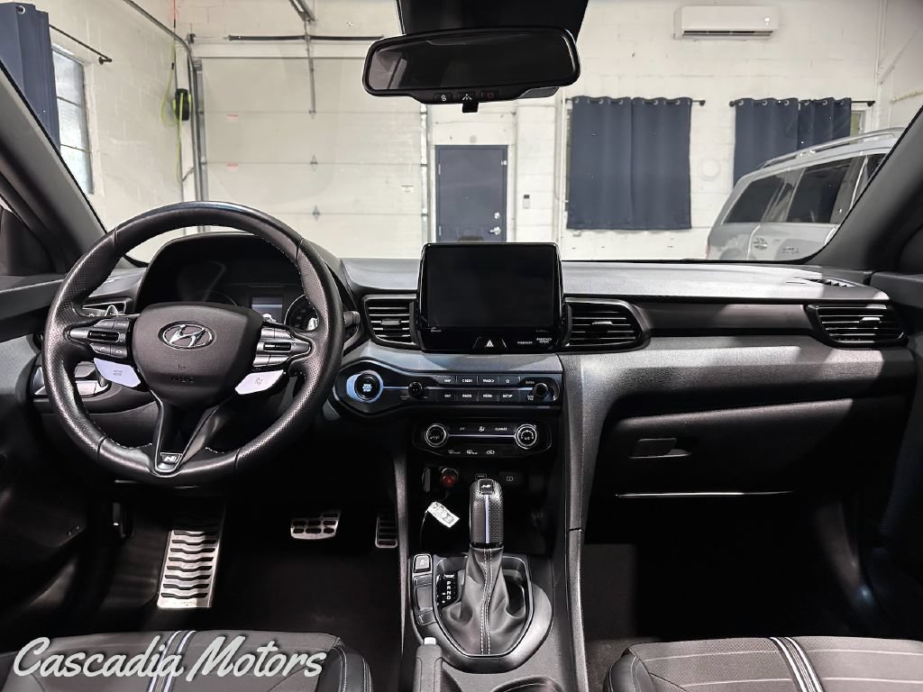 Used 2022 Hyundai Veloster N FWD image 14