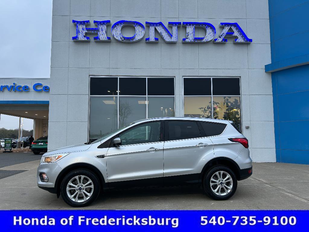 Used 2019 Ford Escape SE AWD/4WD image 1