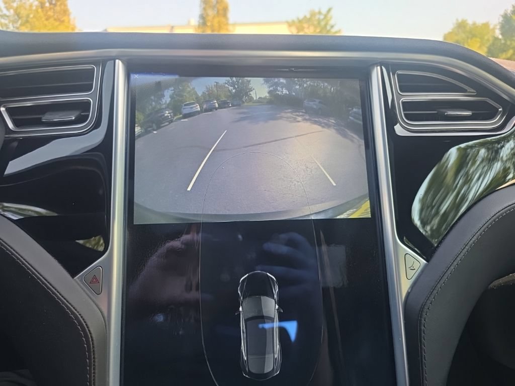 Used 2015 Tesla Model S 70D AWD/4WD image 21