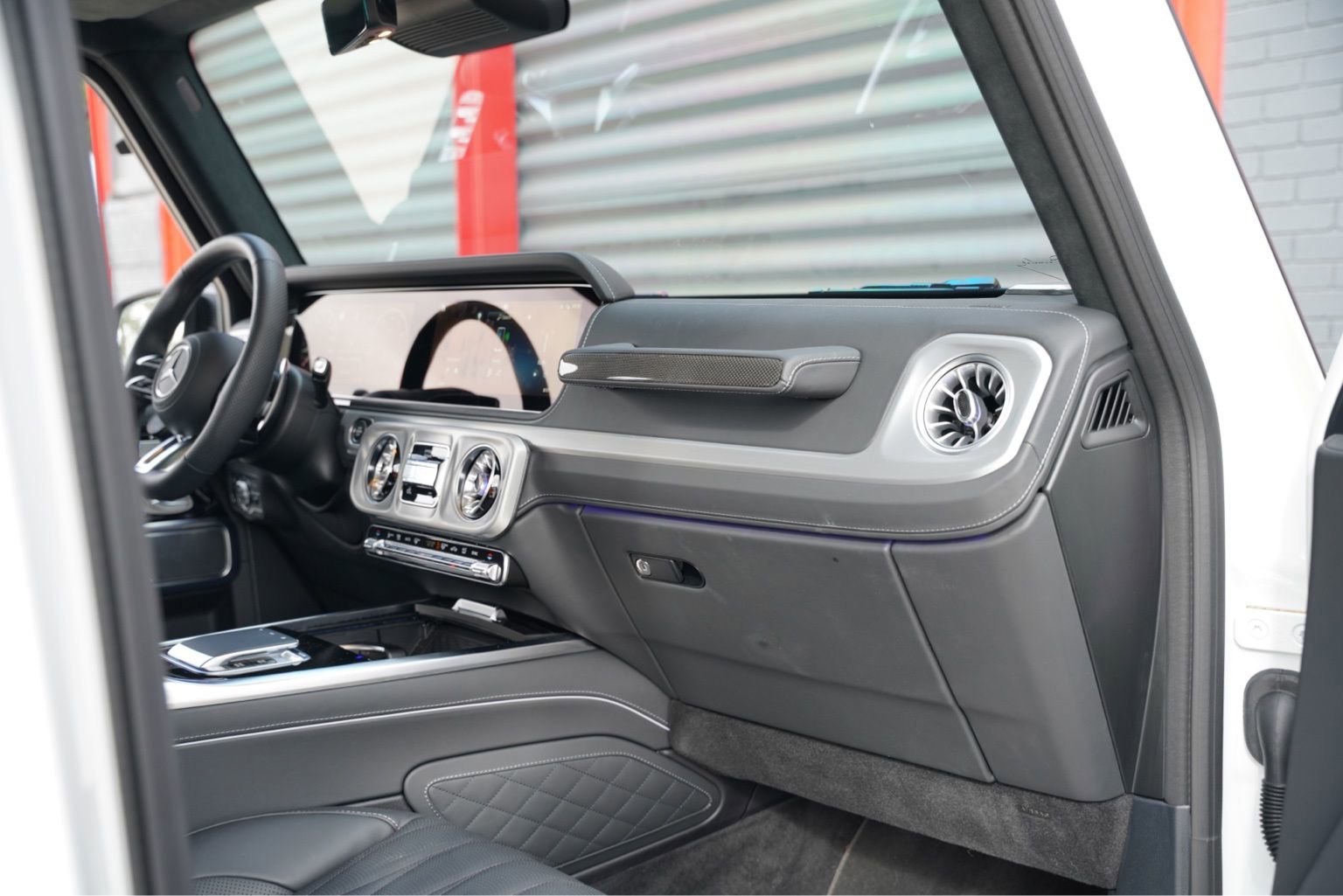 Used 2026 Mercedes-Benz G 63 AMG 4MATIC image 14