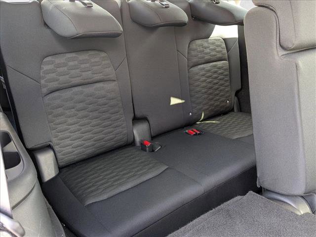 Used 2024 Nissan Pathfinder S image 21