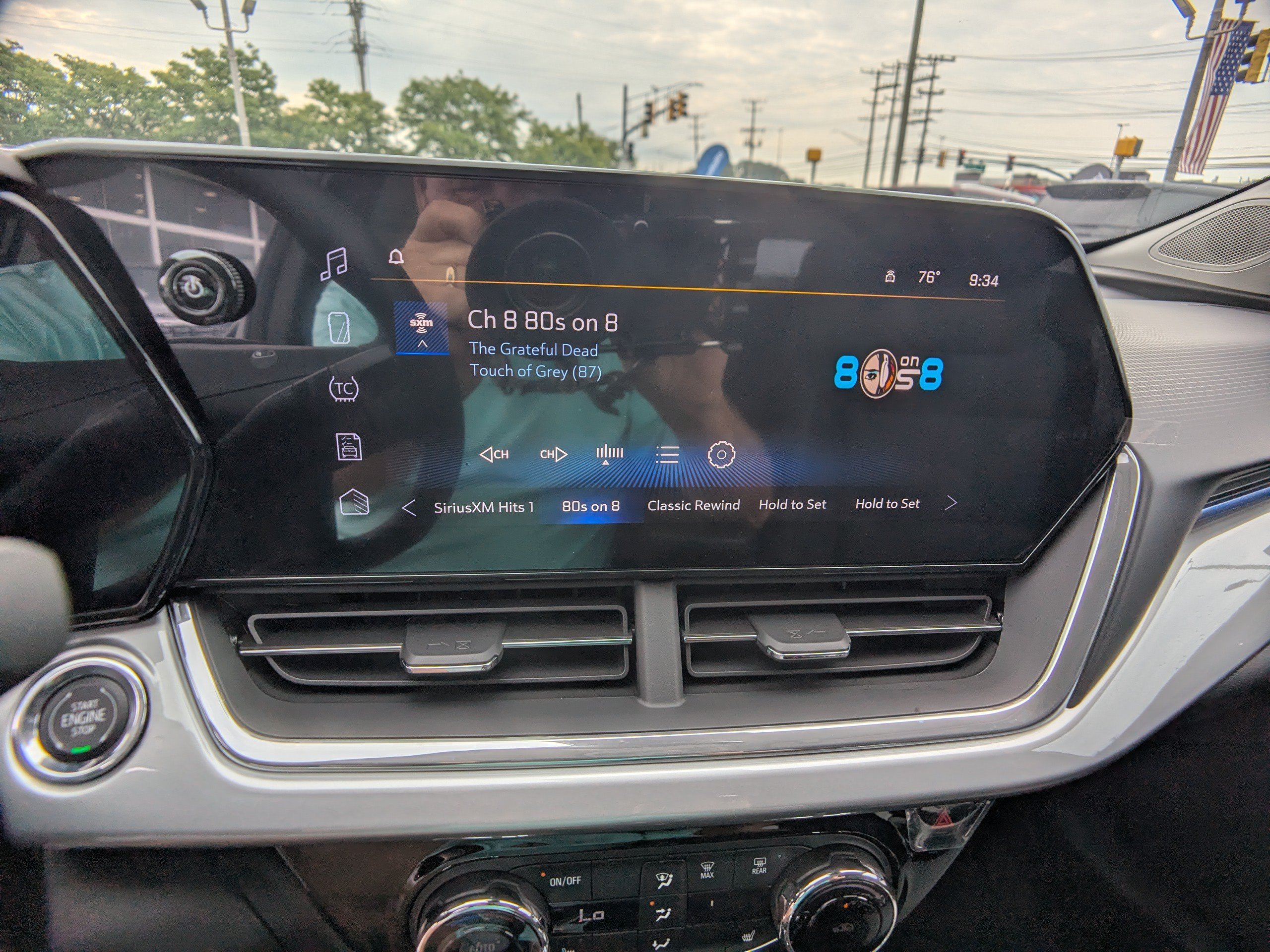 New 2026 Chevrolet Trax LT w/ Driver Confidence Package FWD image 17