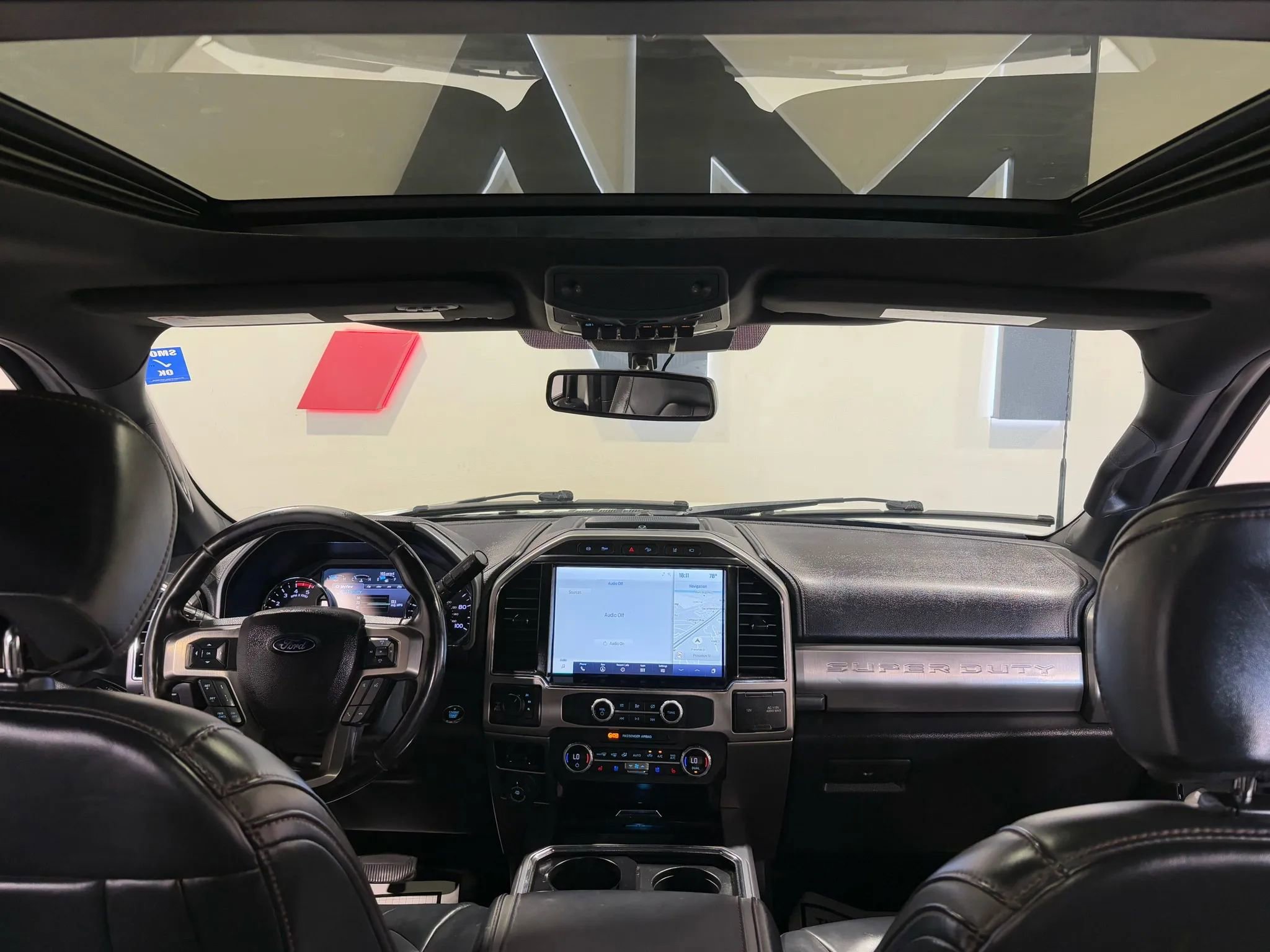 Used 2022 Ford F250 Platinum image 16