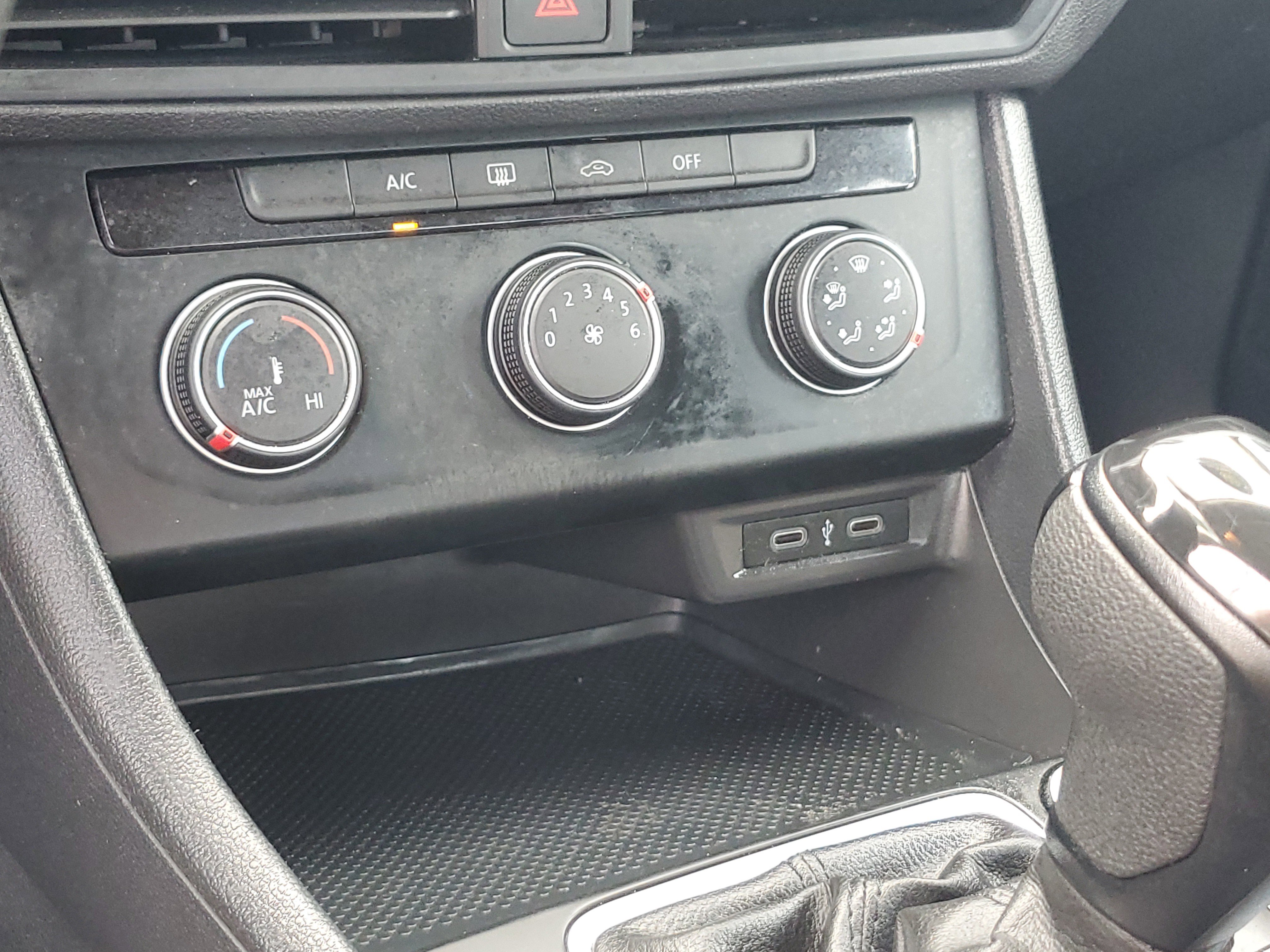 Certified 2023 Volkswagen Jetta S image 25