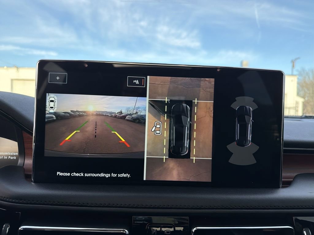 Certified 2023 Lincoln Nautilus Reserve w/ Equipment Group 202A image 25