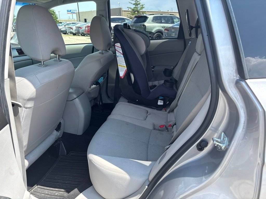 Used 2011 Subaru Forester 2.5X Premium w/ All-Weather Pkg AWD/4WD image 12