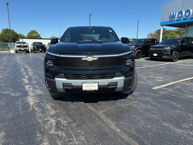 New 2026 Chevrolet Silverado EV LT image 8
