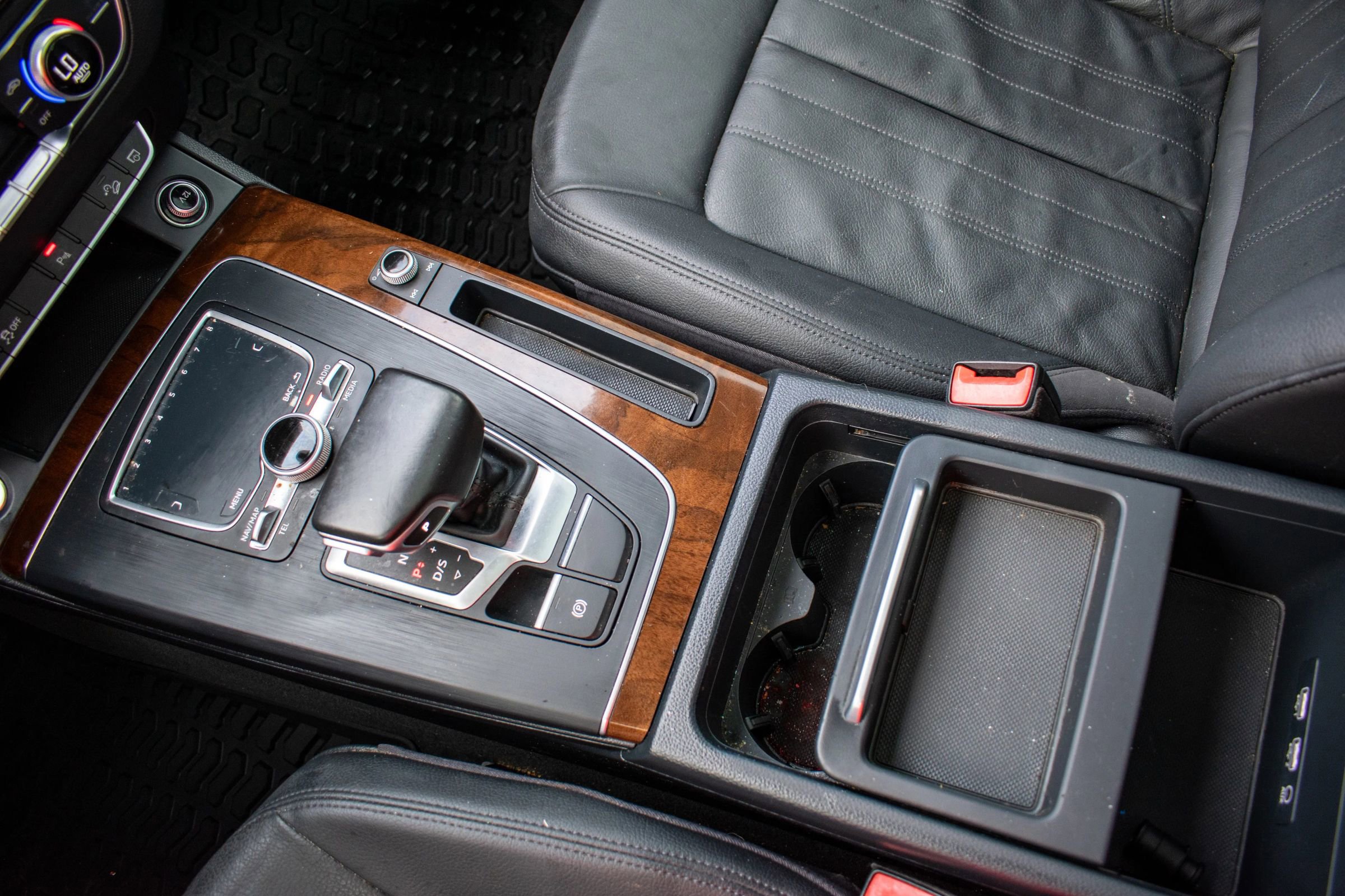 Used 2018 Audi Q5 2.0T Premium Plus w/ Premium Plus Package image 11