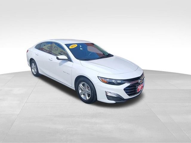 Used 2023 Chevrolet Malibu LS w/ Driver Confidence Package image 3