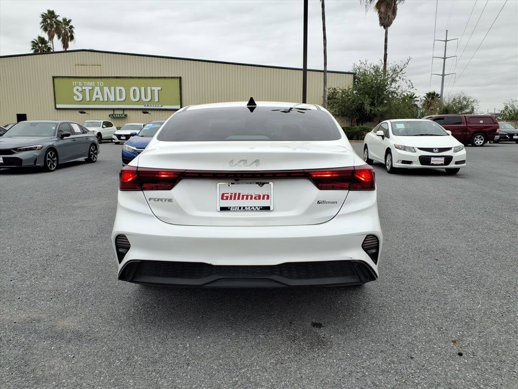 Used 2024 Kia Forte LXS w/ LXS Technology Package image 7