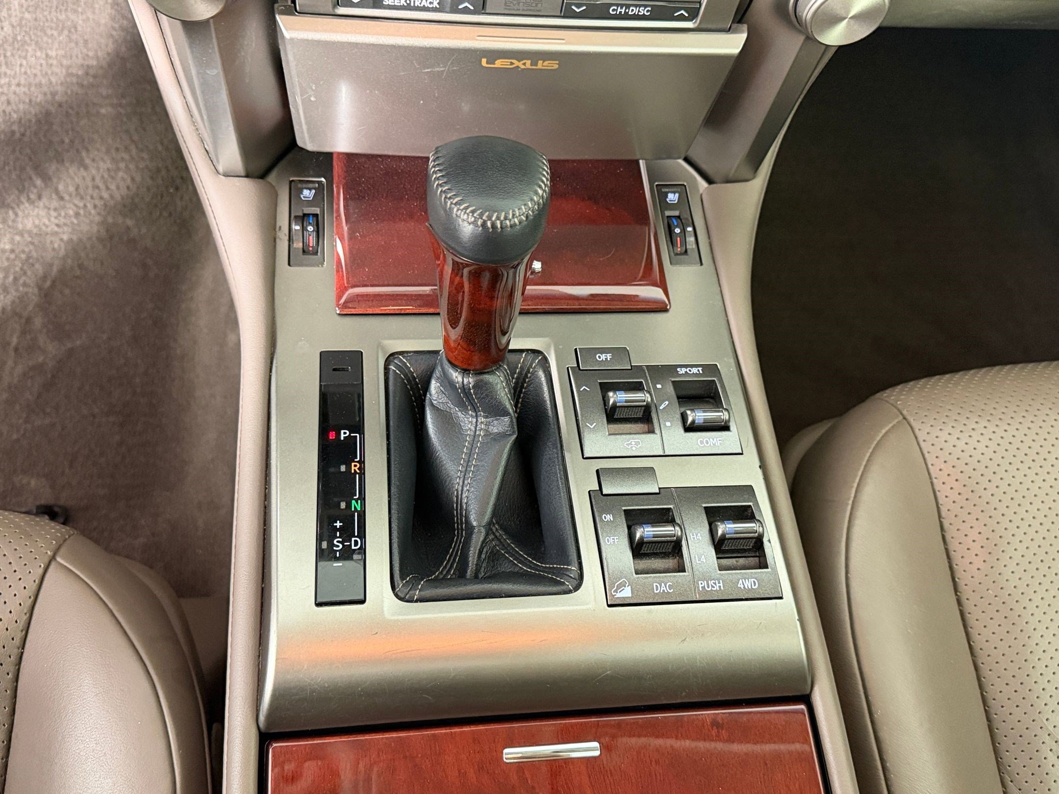 Used 2013 Lexus GX 460 Premium AWD/4WD image 17