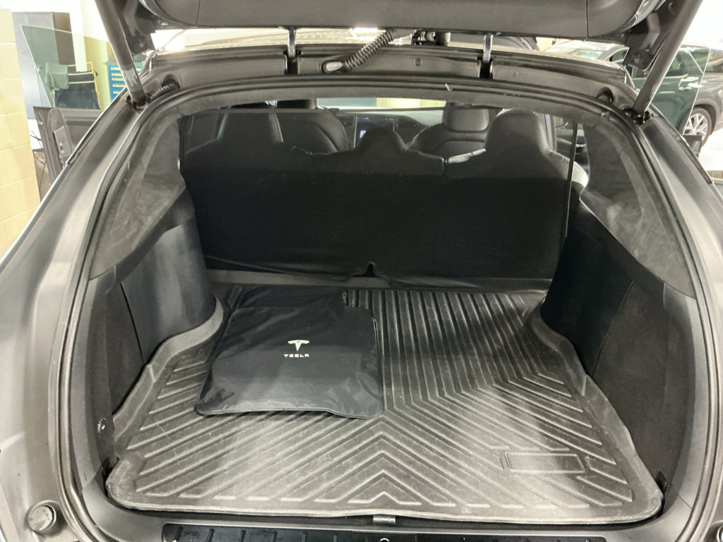 Used 2020 Tesla Model X Long Range image 14