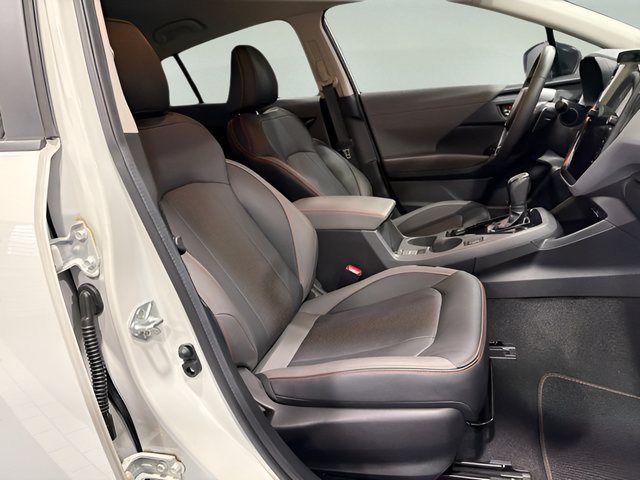 Certified 2025 Subaru Crosstrek 2.5i Limited w/ Crosstrek Mirror Package AWD/4WD image 14