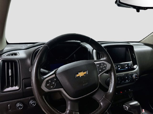 Used 2020 Chevrolet Colorado LT w/ Safety Package AWD/4WD image 11
