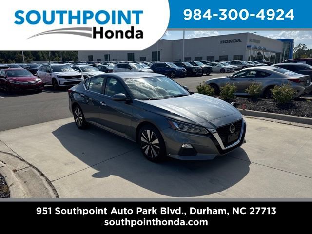 Used 2022 Nissan Altima 2.5 SV