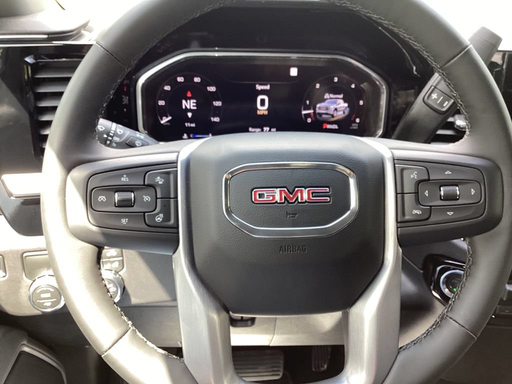 Used 2026 GMC Sierra 1500 SLT RWD image 28