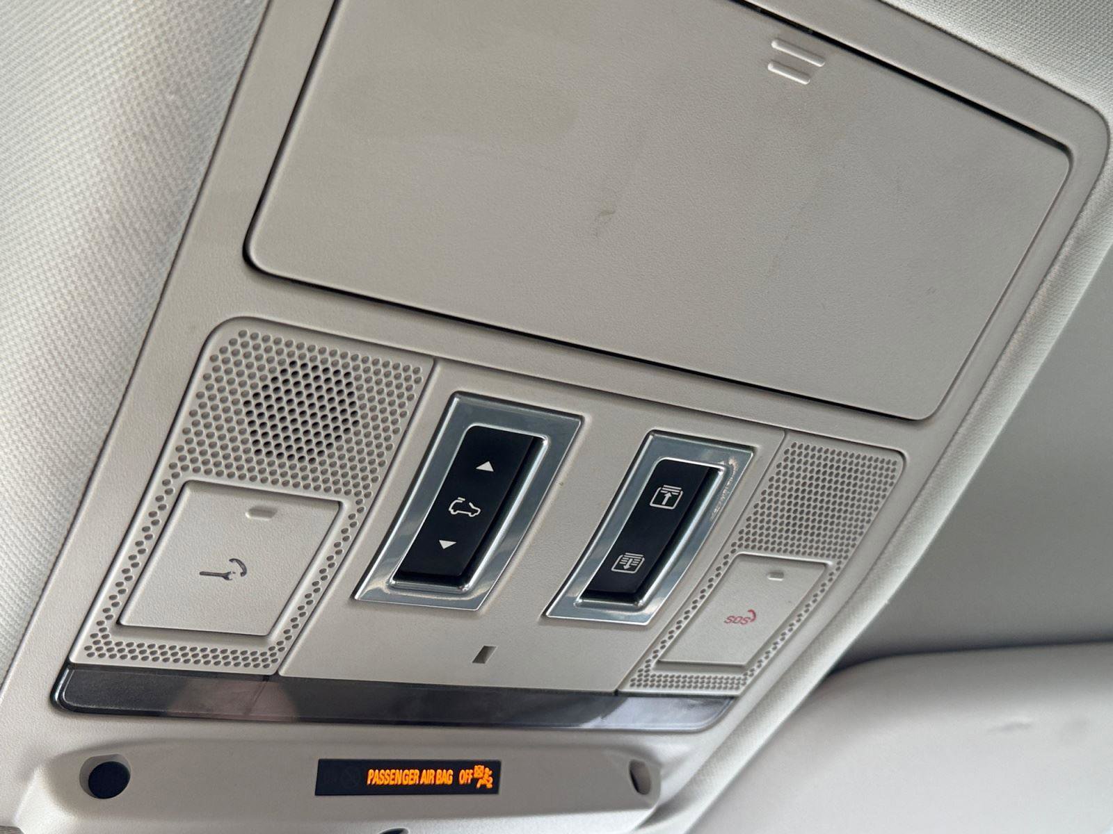 Used 2021 Land Rover Defender 110 S image 28