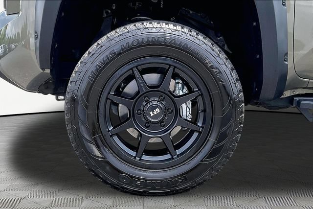 Used 2025 Toyota Tacoma TRD Sport RWD image 21