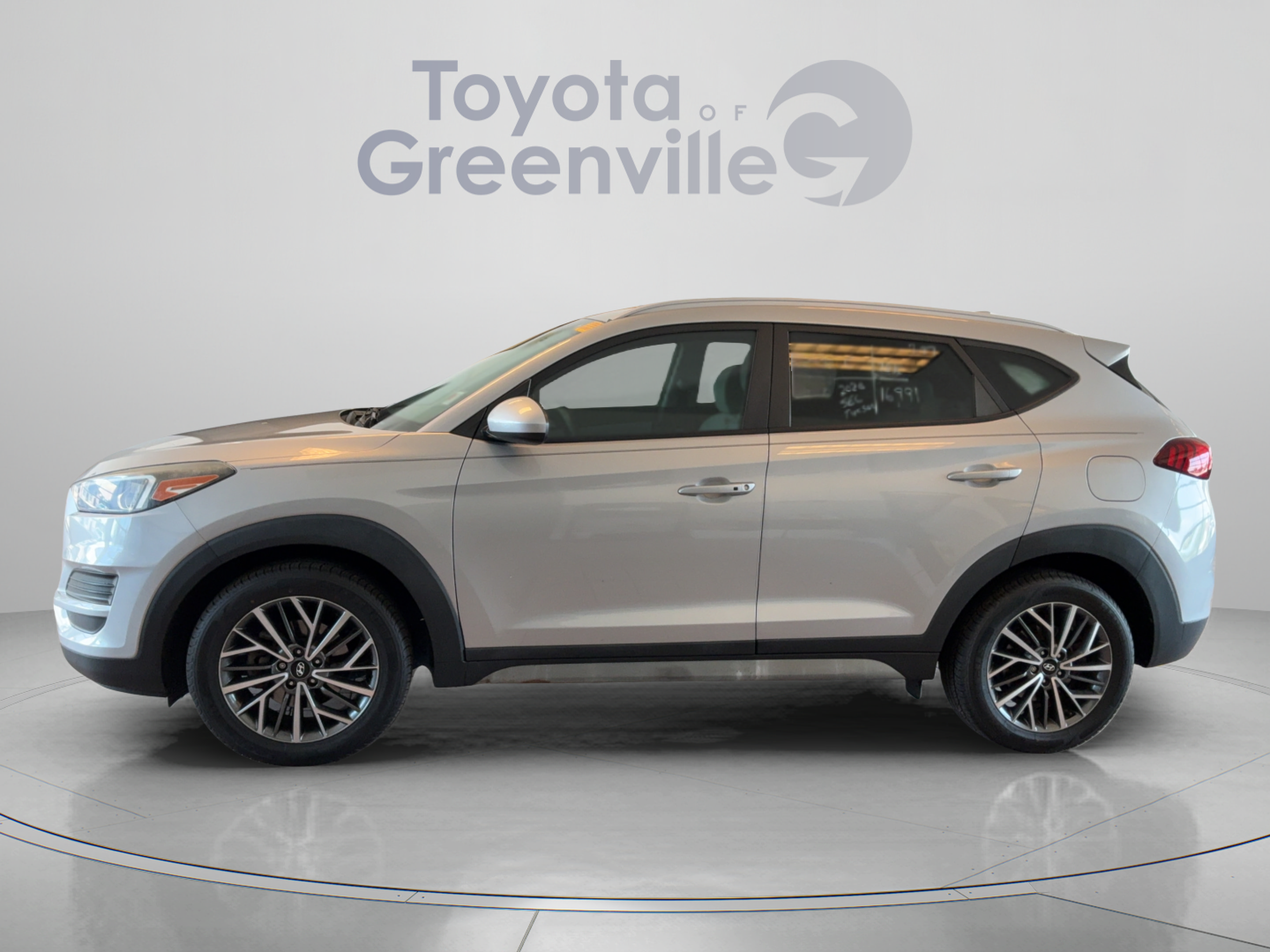 Used 2020 Hyundai Tucson SEL FWD image 2