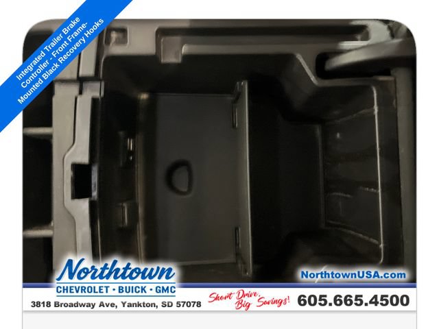 Used 2015 GMC Sierra 1500 SLT w/ SLT Preferred Package AWD/4WD image 25
