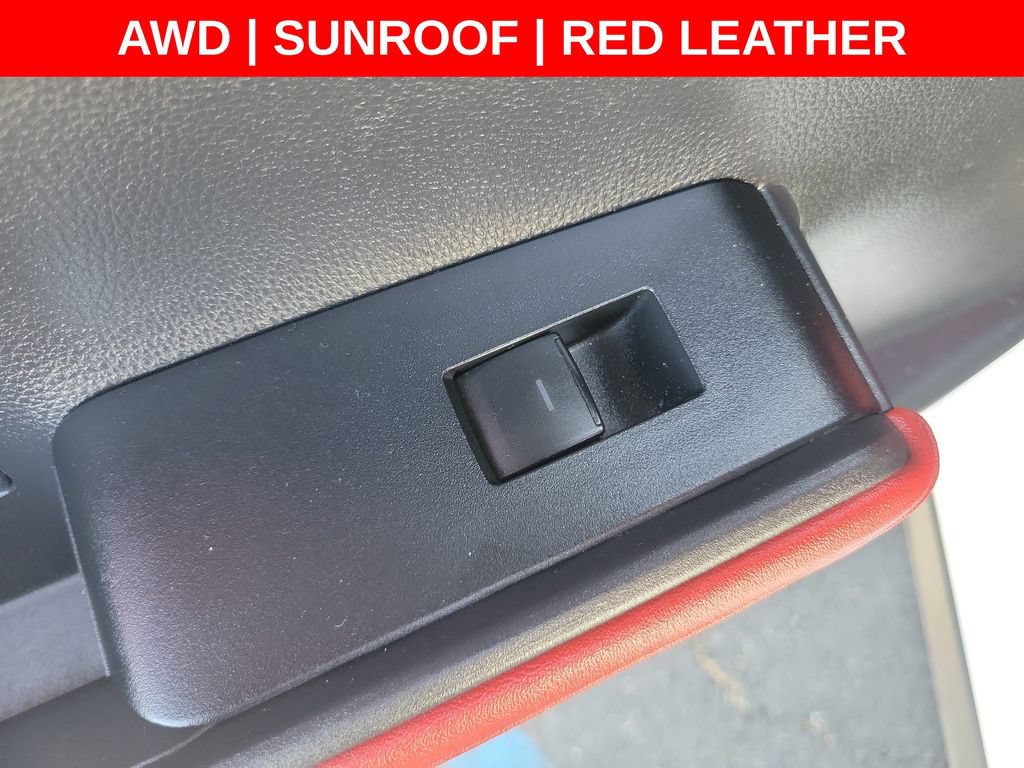 Used 2021 Toyota Highlander XSE AWD/4WD image 18
