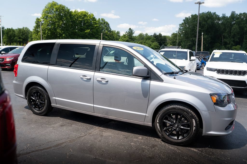 Used 2020 Dodge Grand Caravan GT FWD image 5