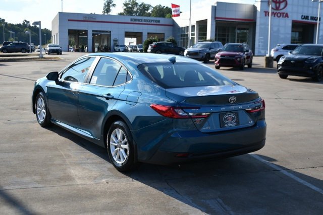 New 2025 Toyota Camry LE image 5