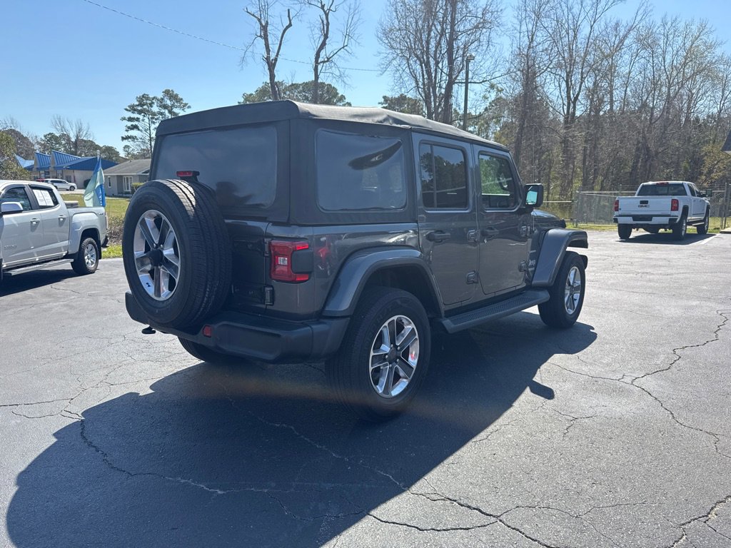 Used 2018 Jeep Wrangler Unlimited Sahara image 5