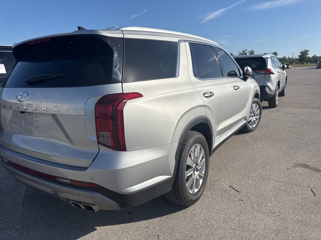 Used 2024 Hyundai Palisade SEL image 6