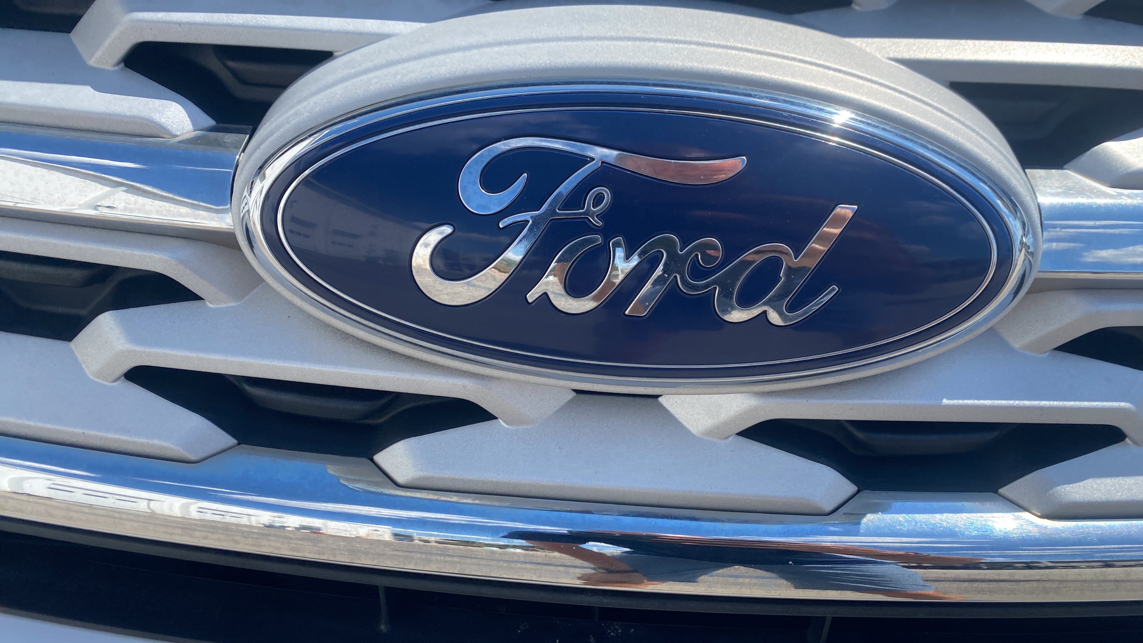 Used 2019 Ford Explorer XLT w/ Equipment Group 201A FWD image 34