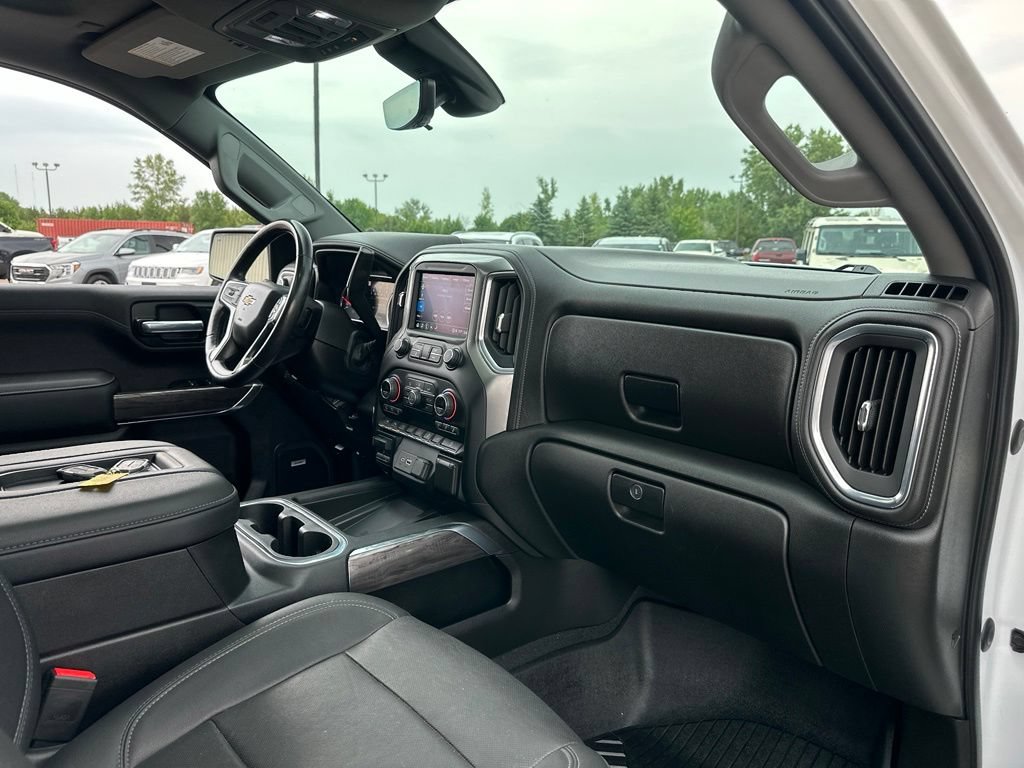 Used 2021 Chevrolet Silverado 1500 LTZ w/ LTZ Premium Package AWD/4WD image 29