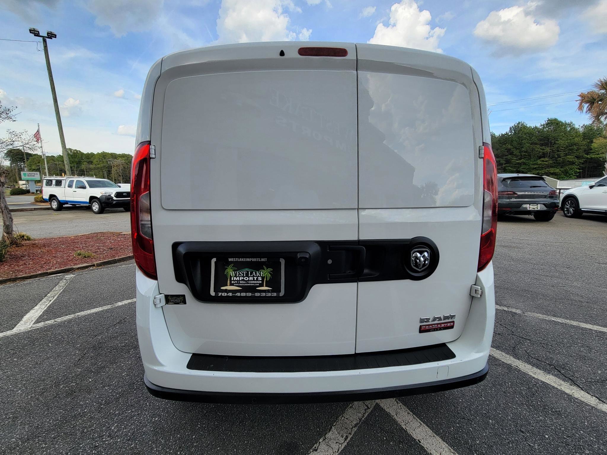 Used 2018 RAM ProMaster City Tradesman SLT FWD image 10
